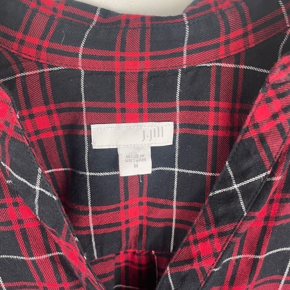 J. Jill Red Black Checkered Long Line Flannel‎ Button Up Shirt Size M - Picture 8 of 8